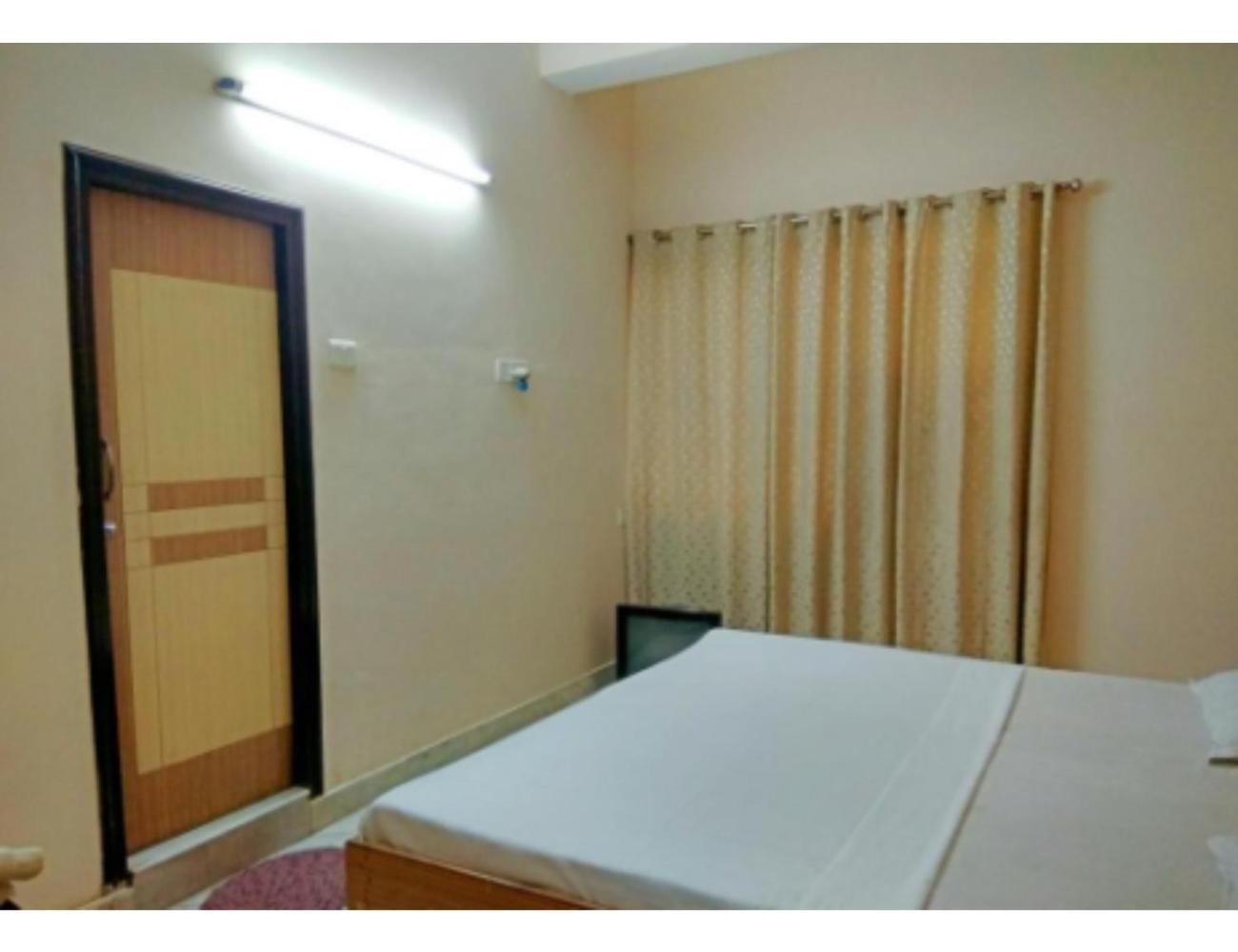 Hotel Basera Guest House, Saharanpur Exterior photo