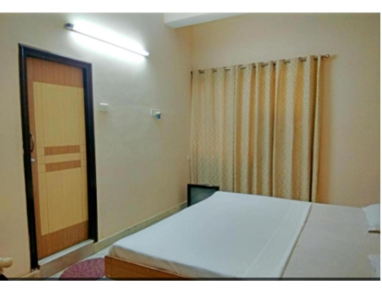 Hotel Basera Guest House, Saharanpur Exterior photo